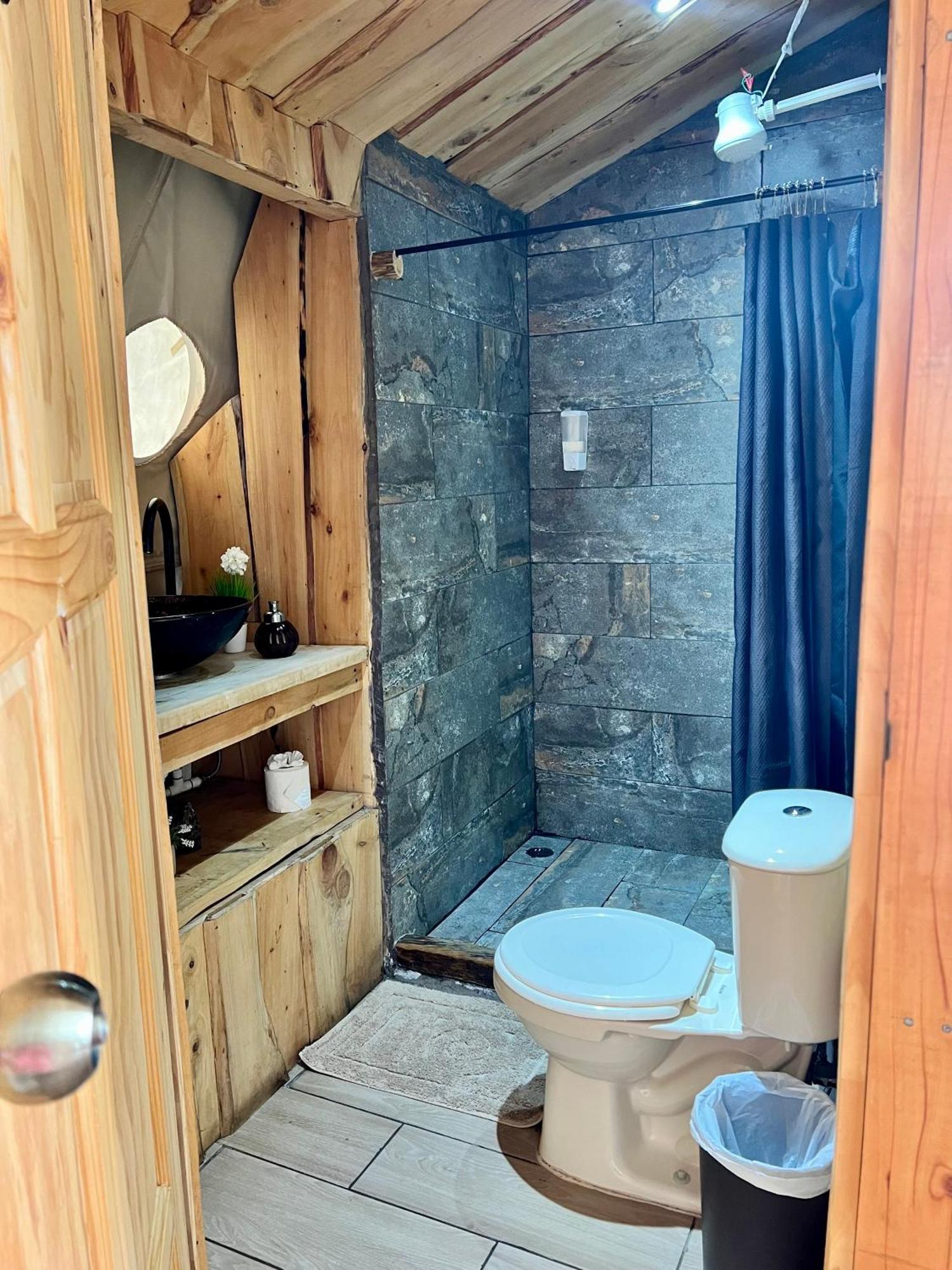 Green Noise Glamping Fraijanes Eksteriør billede